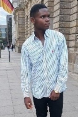 Weiteres Foto von Ydriss Yowane