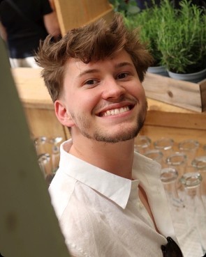 Profilbild von Xavier Larry Marvin