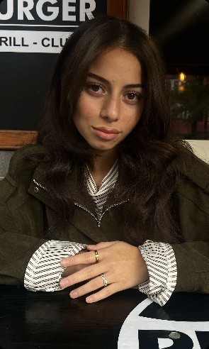 Weiteres Foto von Ceyda
