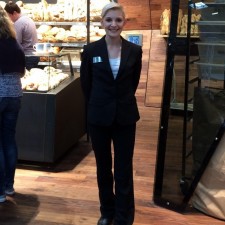 Isabel bei der Arbeit