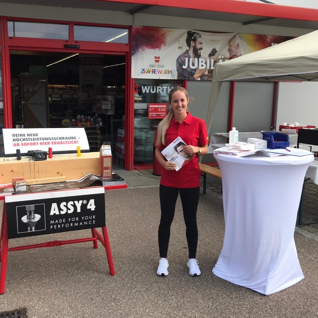 Hanna bei der Arbeit