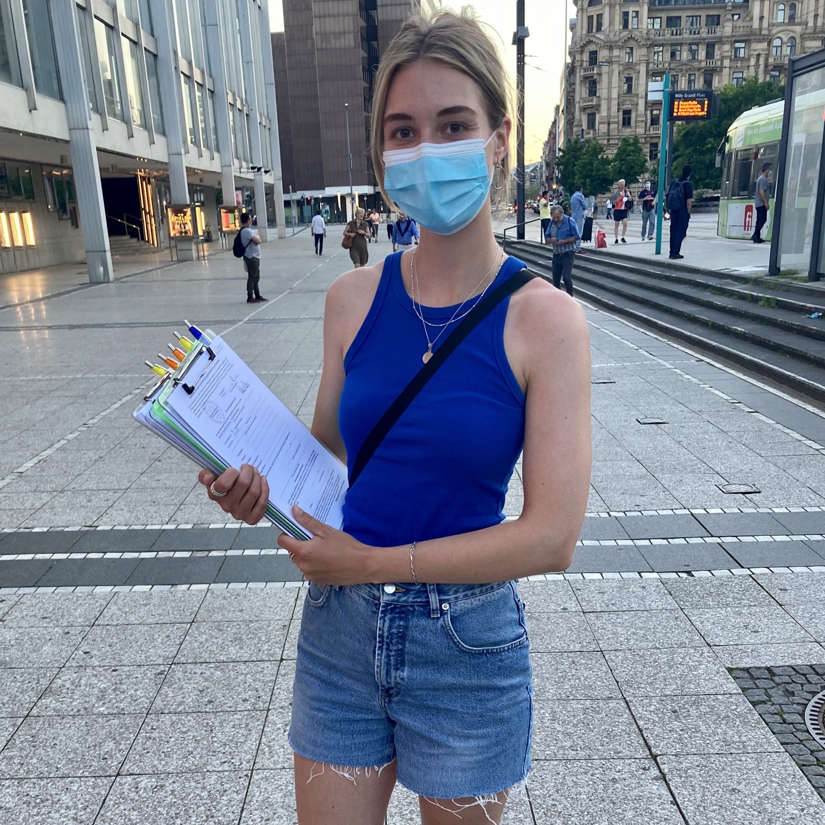 Johanna-Marlene bei der Arbeit