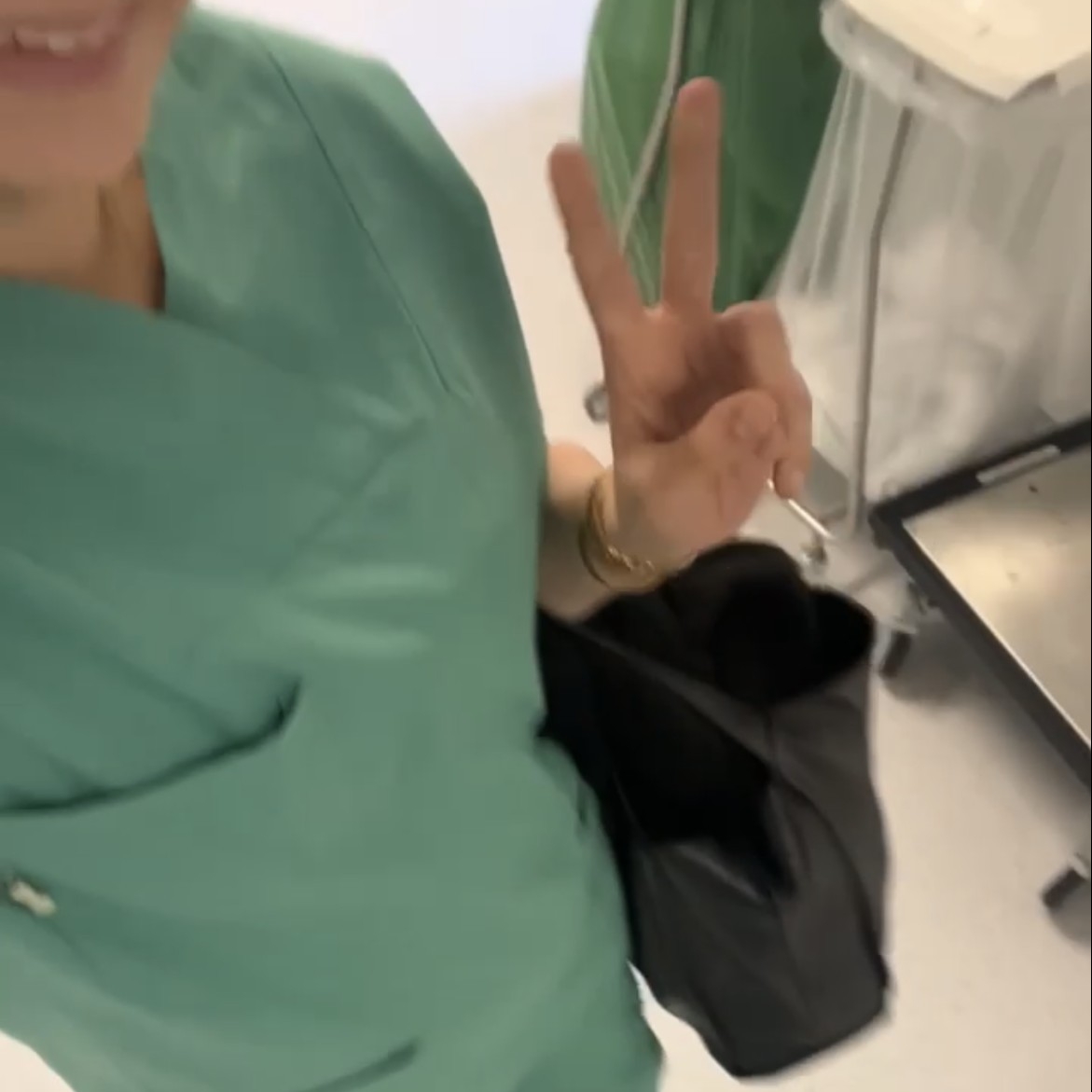Hana bei der Arbeit