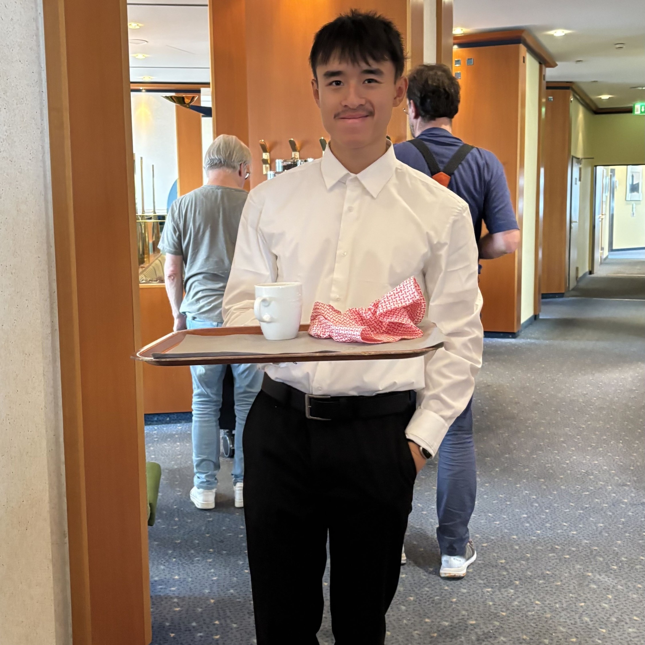 Phong bei der Arbeit
