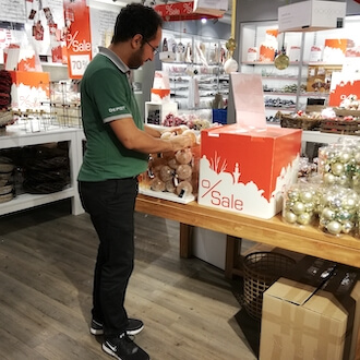 Warenverräumer für Gries Deco GmbH